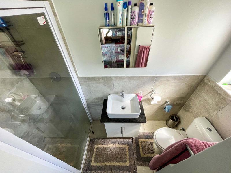 2 Bedroom Property for Sale in Reebok Western Cape